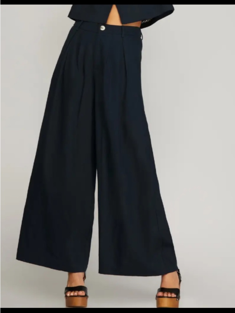 🌷 2 for $10 Wide Leg High-Rise Pants in Navy